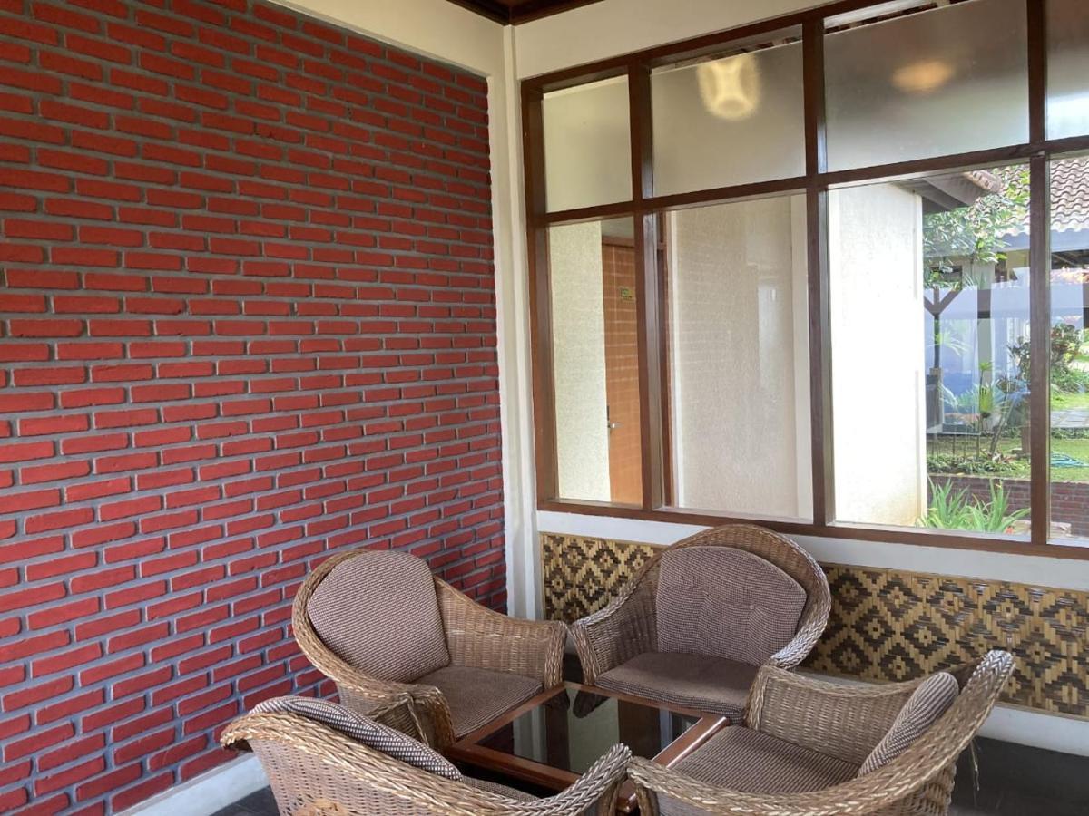 Dago Highland Resort Cimenyan Exterior foto