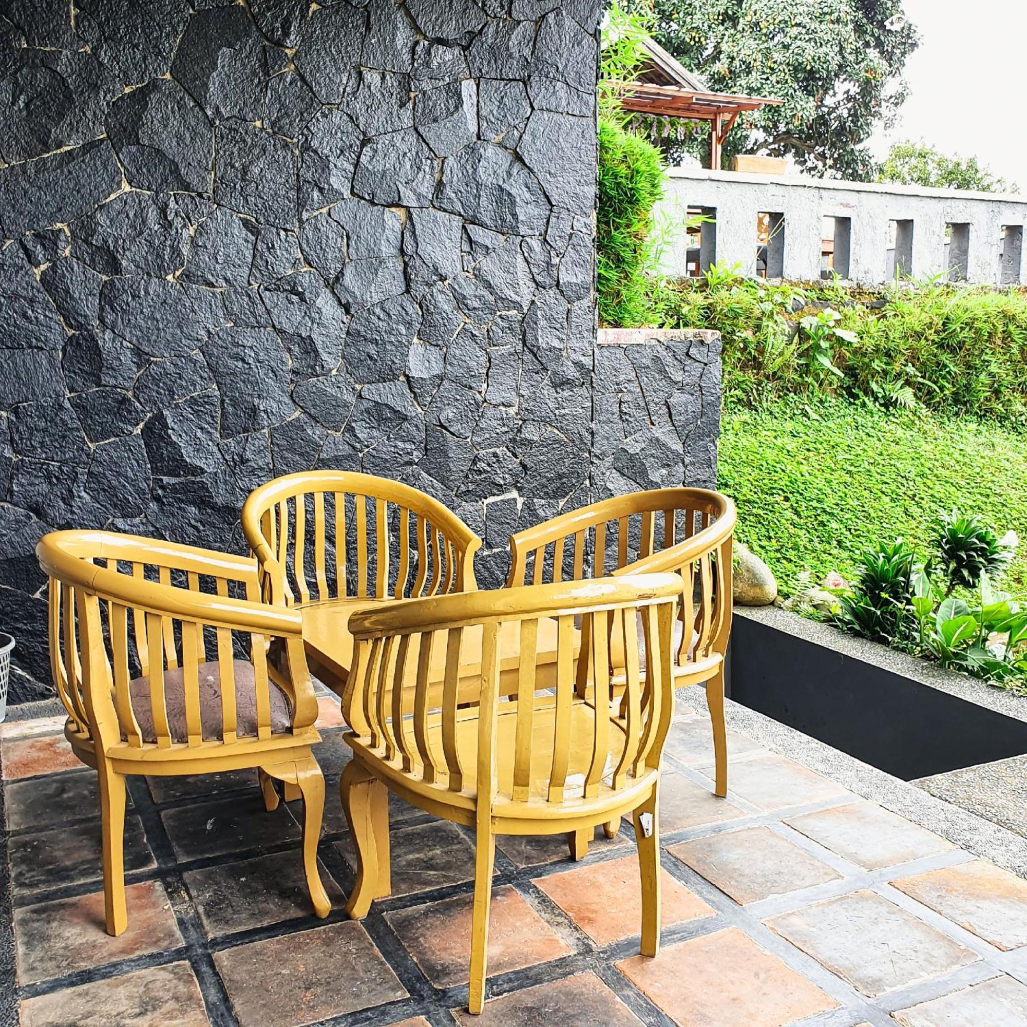 Dago Highland Resort Cimenyan Exterior foto